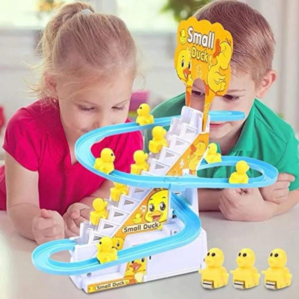 BRINQUEDO ESCORREGA COM PATOS
